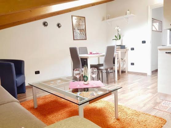 Casa Vacanza Zaira & Claudio Pianello Del Lario Zewnętrze zdjęcie